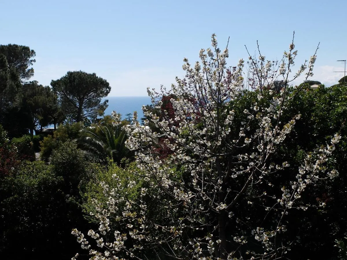 Bed & Breakfast B&B Verde Sul Mare Arenzano